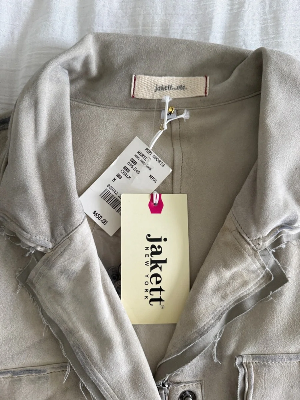 jakett New York Beige Distressed Leather Jacket for Women. Size M color chalk - Picture 2 of 7